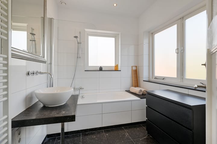 Foto 19 van Madelievenlaan 4