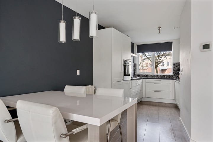 Foto 3 van Trezoriersdreef 99