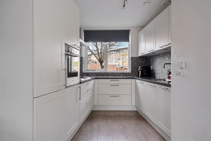 Foto 8 van Trezoriersdreef 99