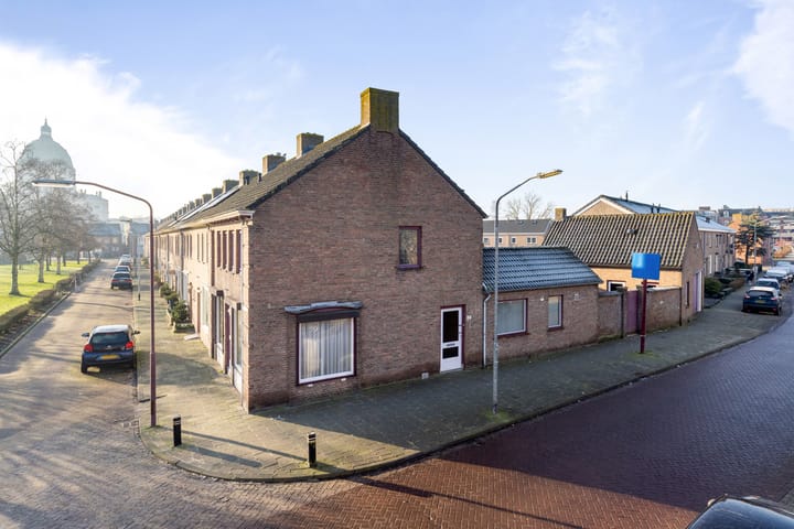 Foto 8 van Wilhelminaplein 33