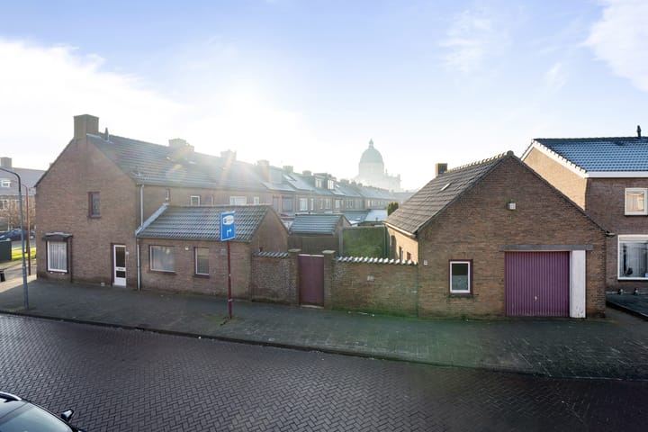 Foto 9 van Wilhelminaplein 33