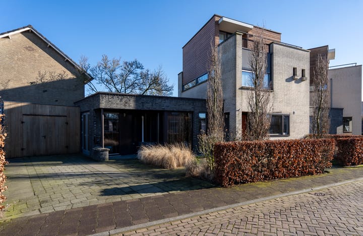 Foto 1 van Liniushof 1