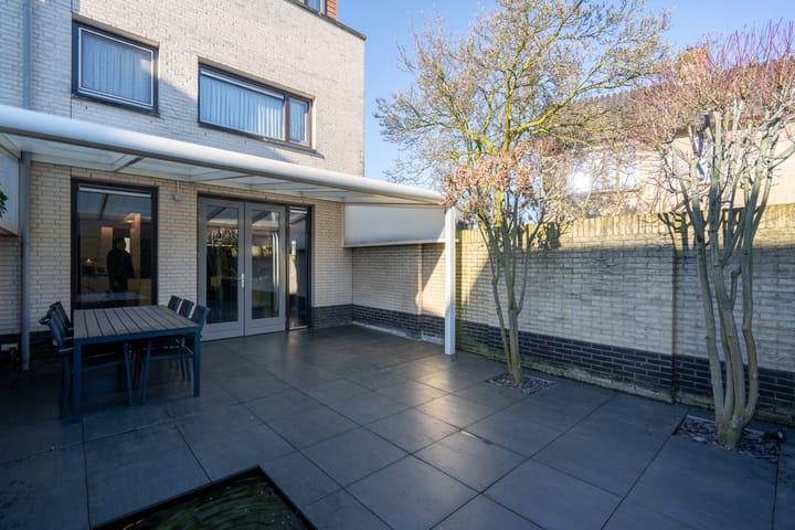 Foto 37 van Liniushof 1