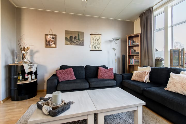 Photo 9 of Zouwendijk 38