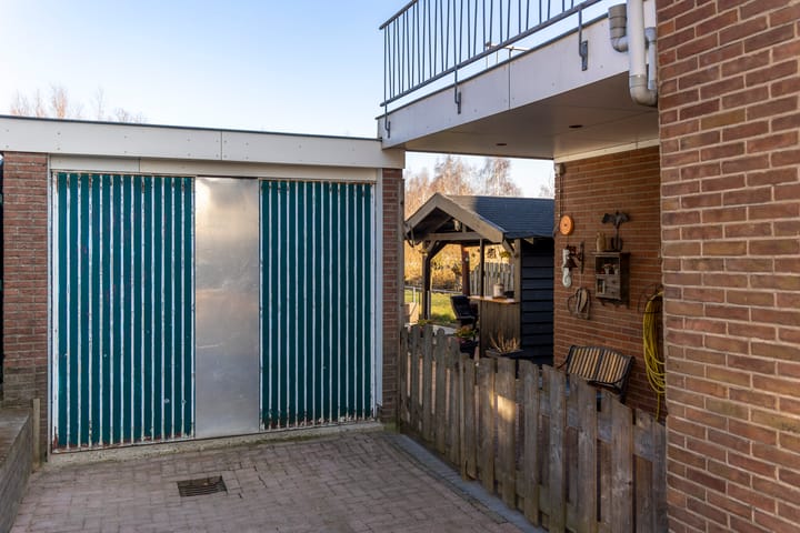 Photo 33 of Zouwendijk 38