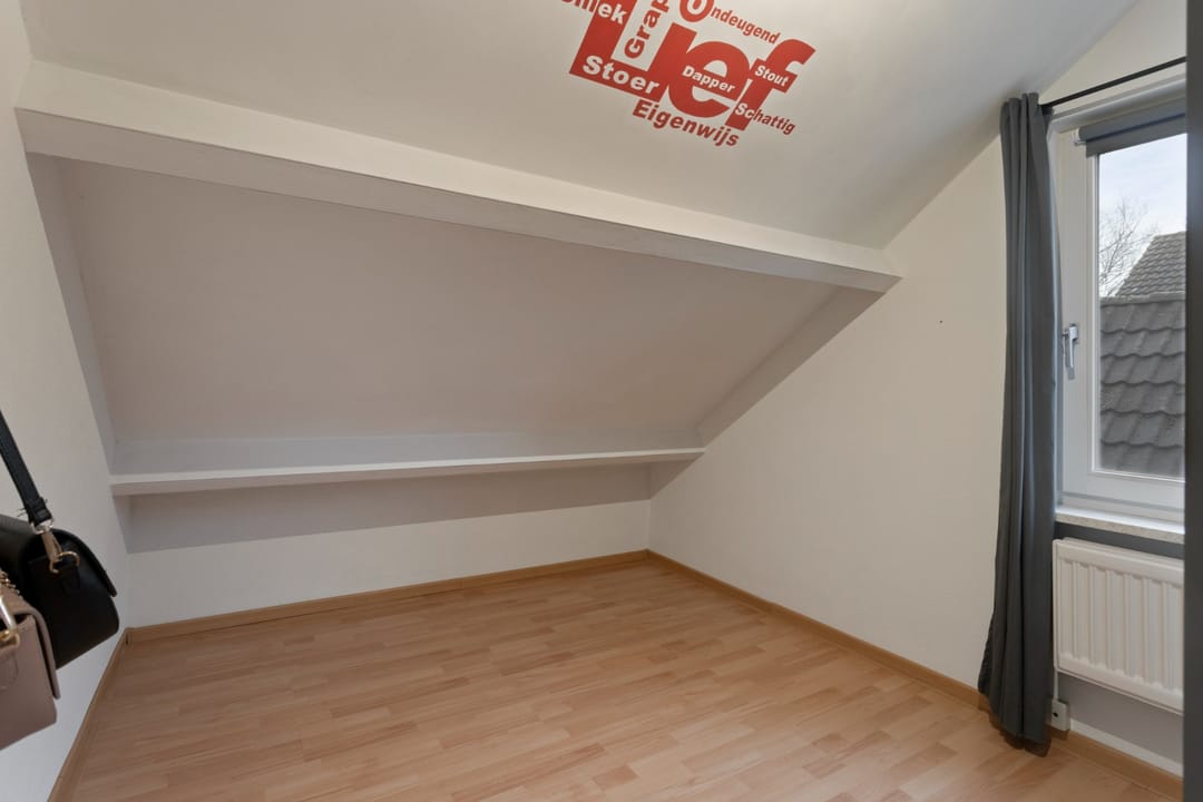 Photo 26 of Sluisstraat 74