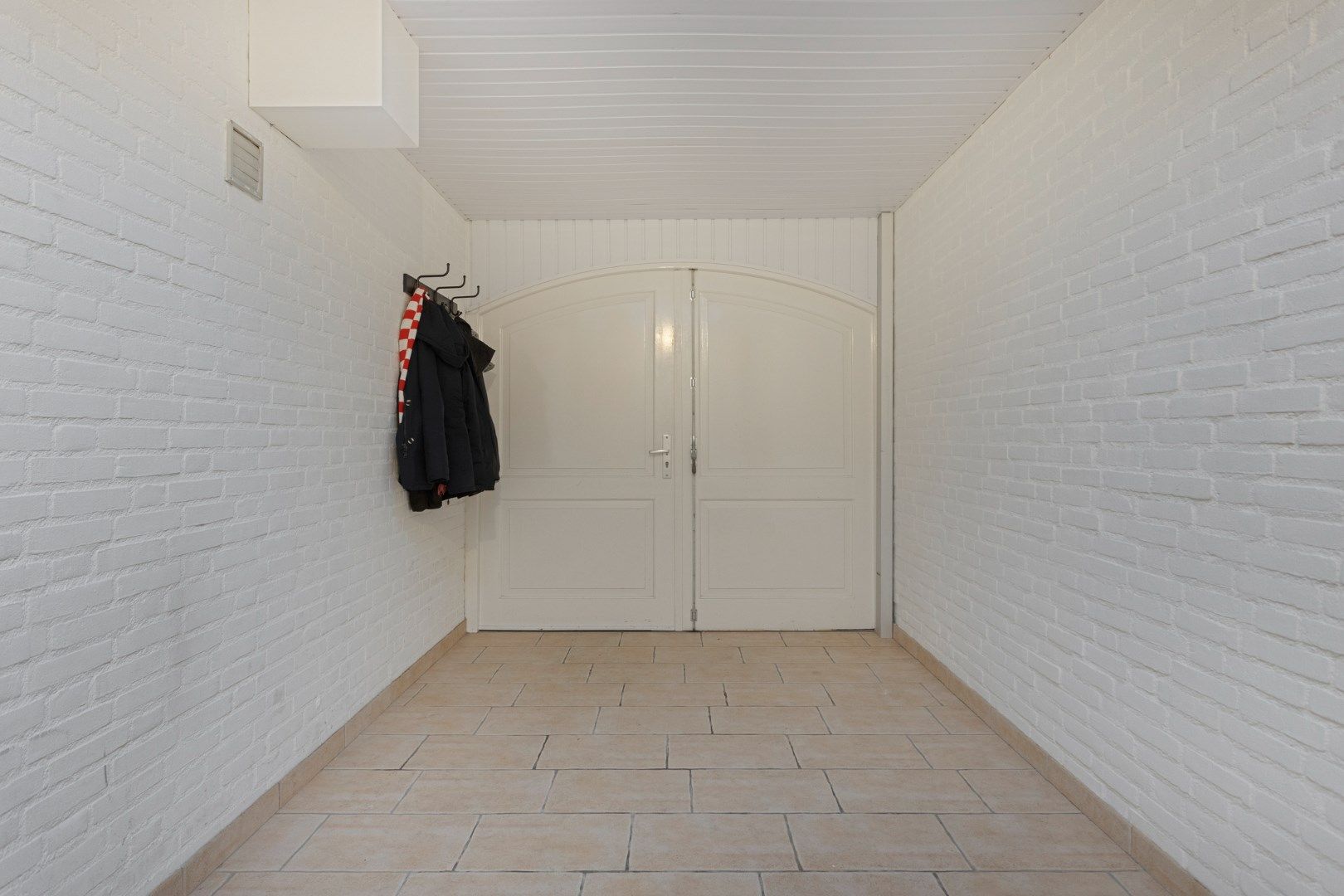 Photo 36 of Sluisstraat 74