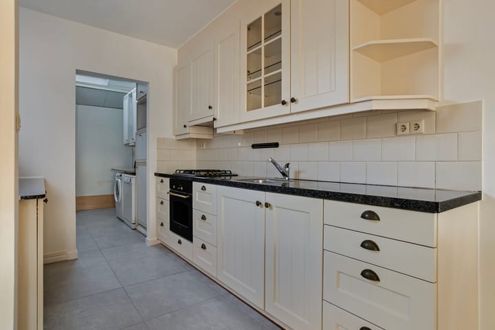 Photo 13 of Albardastraat 4