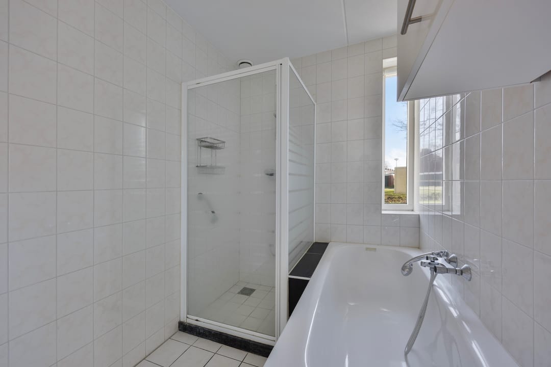 Photo 22 of Iepenlaan 1