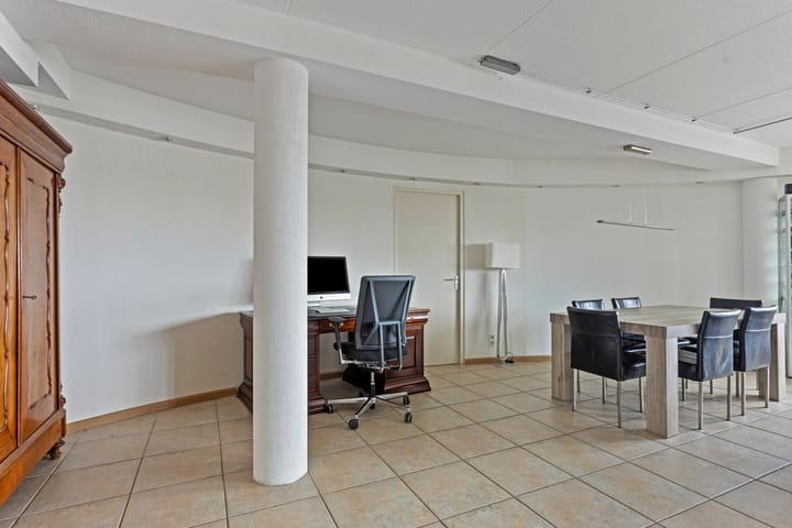 Foto 18 van Oosterweezenstraat 409