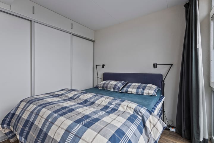 Foto 19 van Oosterweezenstraat 409