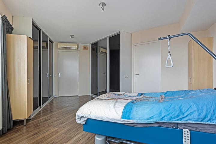 Foto 22 van Oosterweezenstraat 409