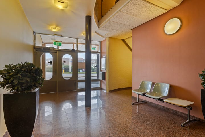 Foto 28 van Oosterweezenstraat 409