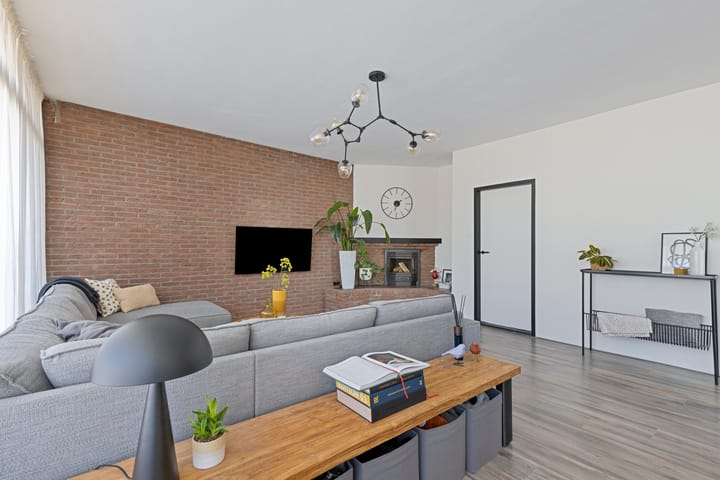 Photo 2 of Broekhovenseweg 59-E