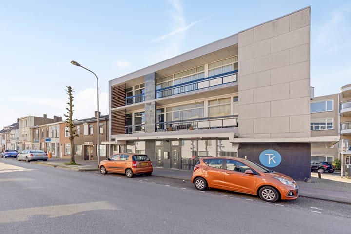 Photo 4 of Broekhovenseweg 59-E