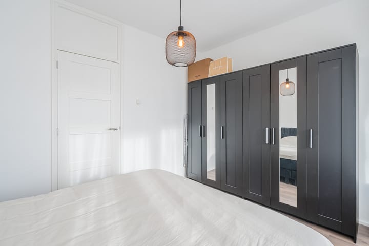 Photo 16 of Staringlaan 260