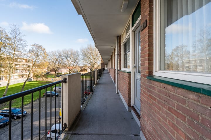 Photo 25 of Staringlaan 260