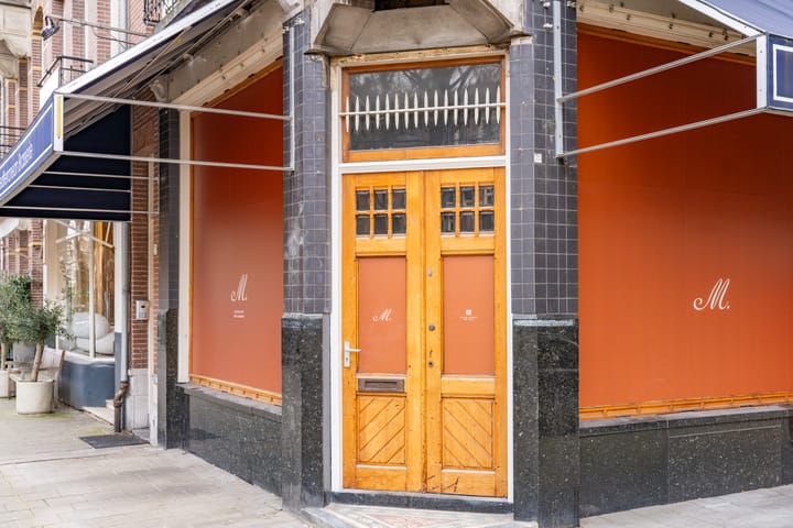 Photo 33 of Van Baerlestraat 126-1