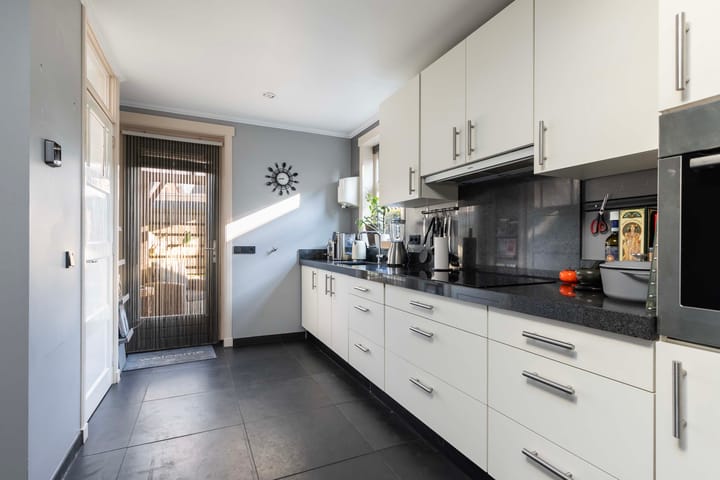 Foto 13 van 1e Wormenseweg 121-A