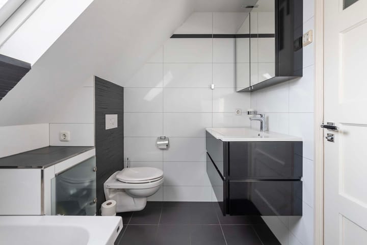 Foto 18 van 1e Wormenseweg 121-A