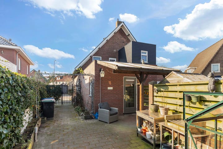 Foto 28 van 1e Wormenseweg 121-A