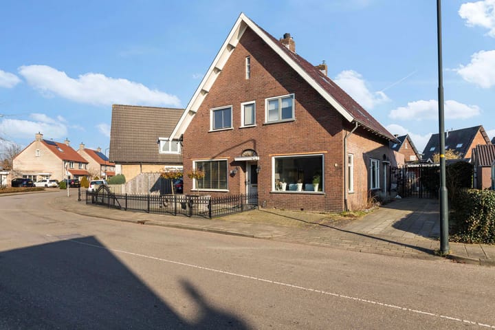 Foto 31 van 1e Wormenseweg 121-A