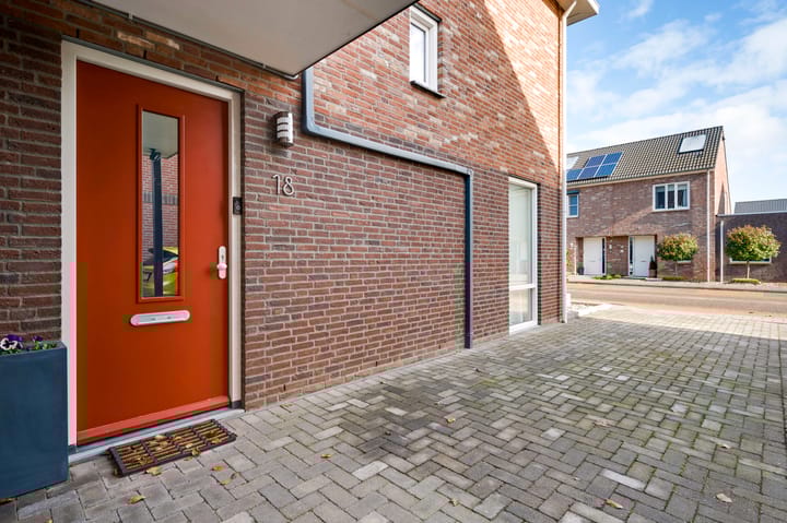 Foto 3 van Molenakker 18