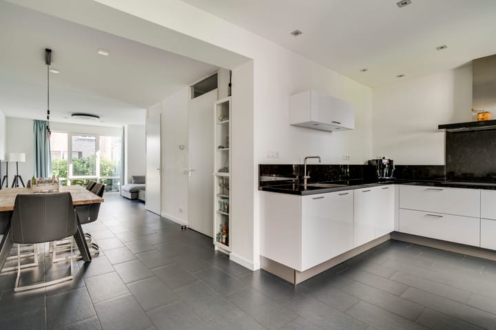 Foto 10 van Molenakker 18