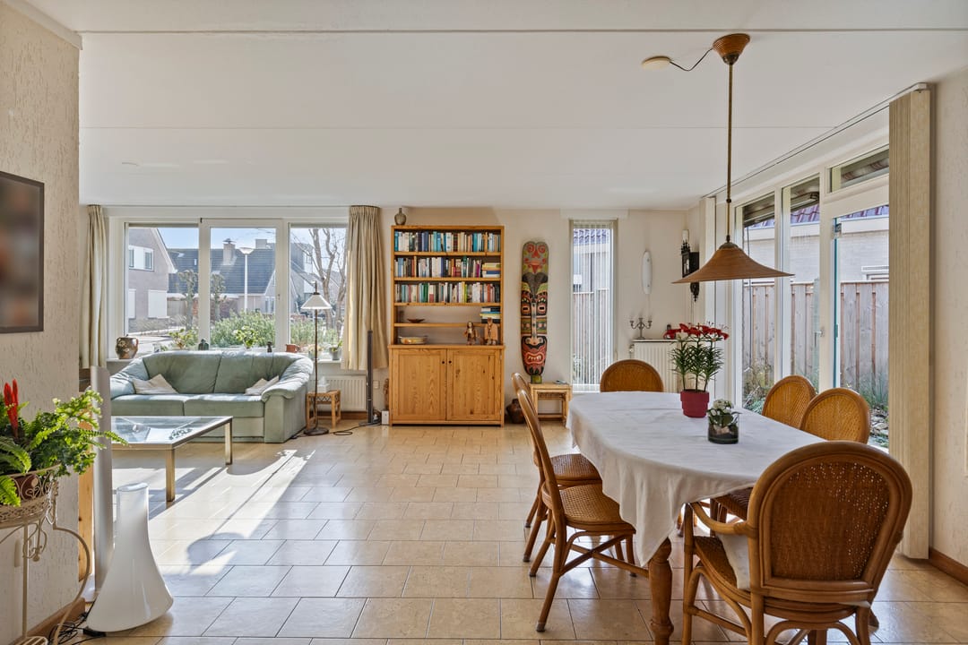 Foto 11 van Elzenpas 2