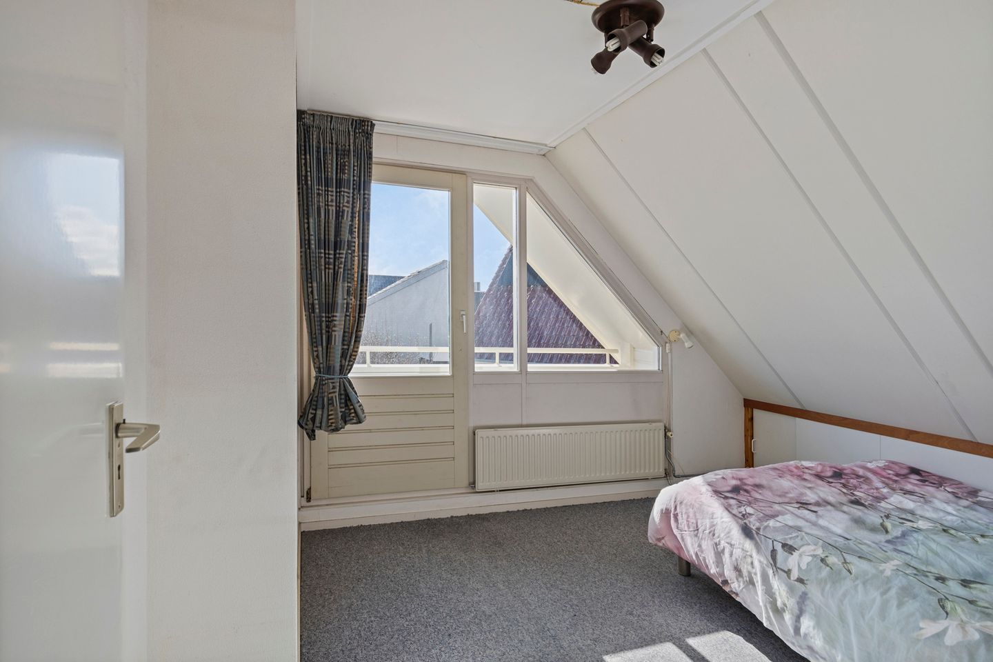 Foto 25 van Elzenpas 2