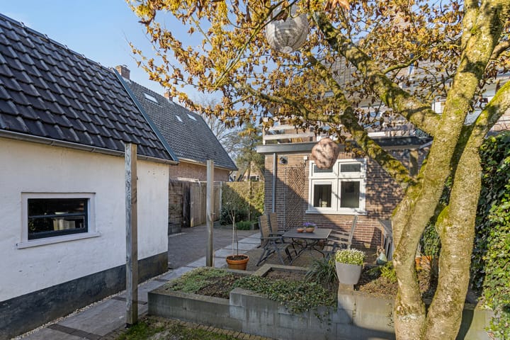 Foto 63 van Schuttersweg 89