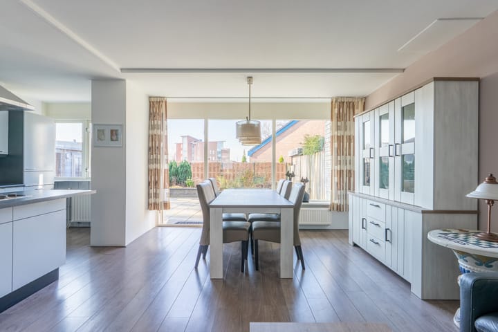 Foto 3 van Marinus Poststraat 77