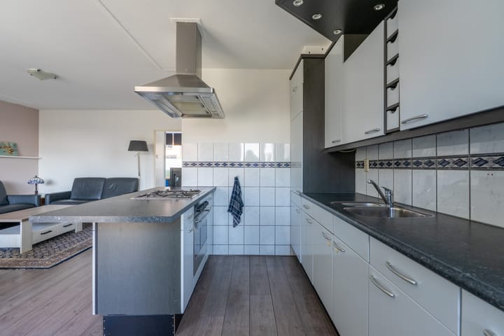 Foto 7 van Marinus Poststraat 77