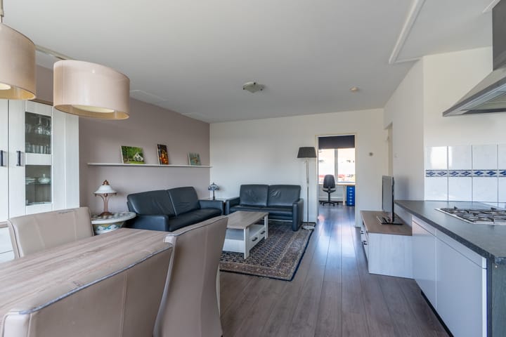 Foto 9 van Marinus Poststraat 77