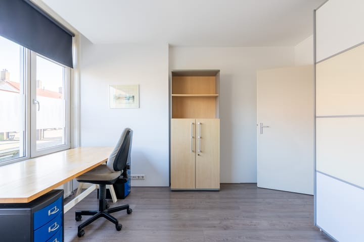 Foto 11 van Marinus Poststraat 77