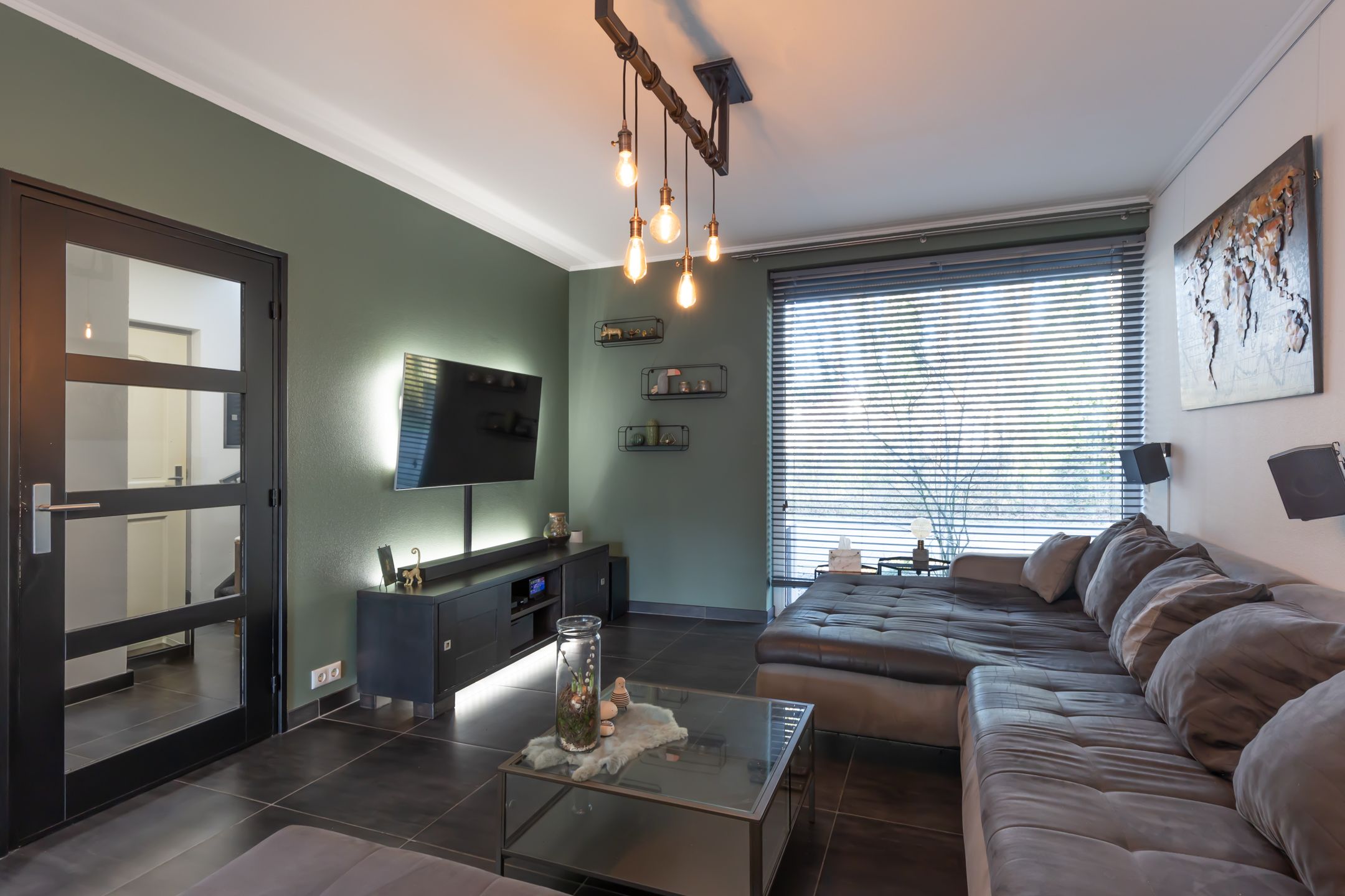 Foto 6 van Maaseikerweg 20