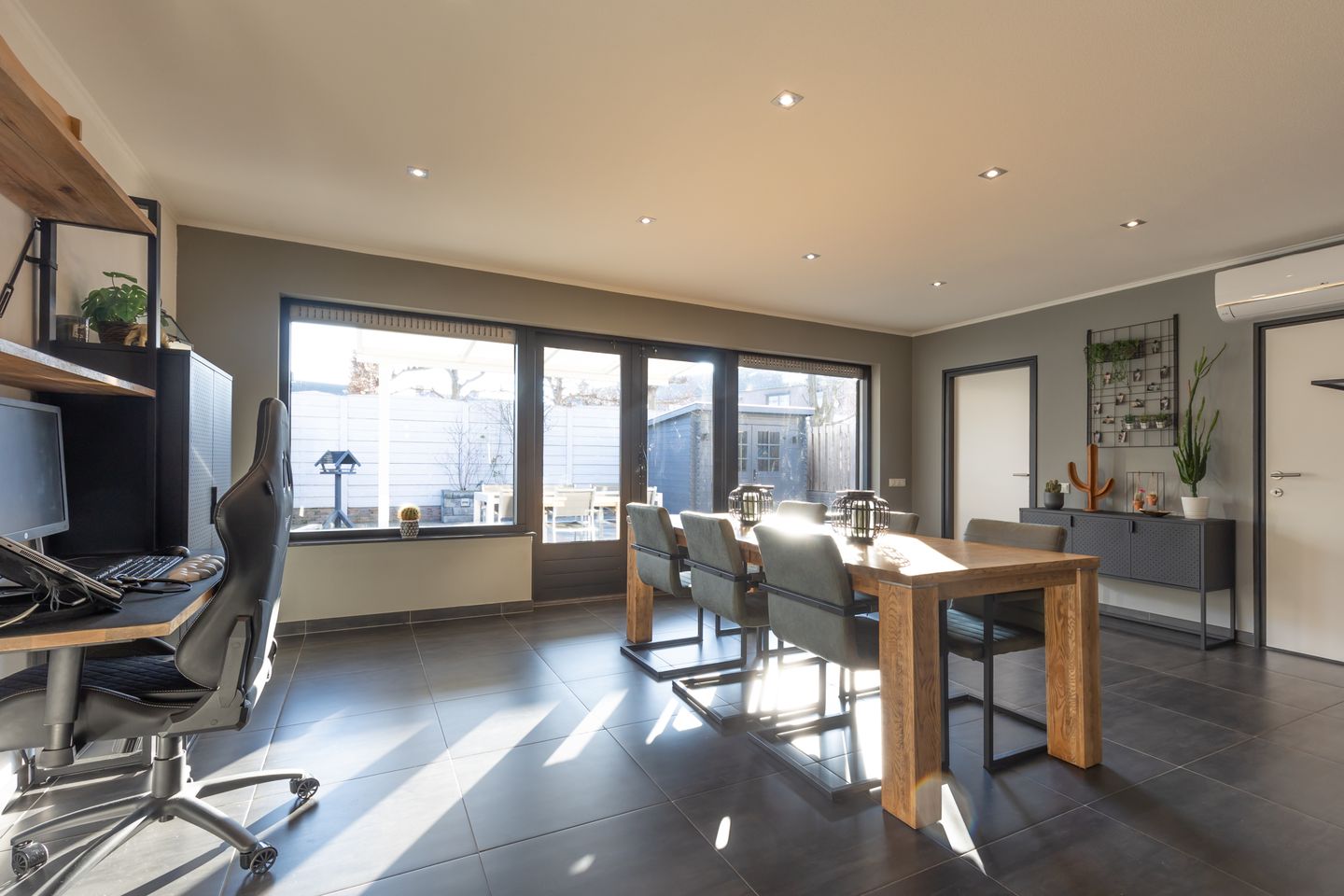 Foto 10 van Maaseikerweg 20