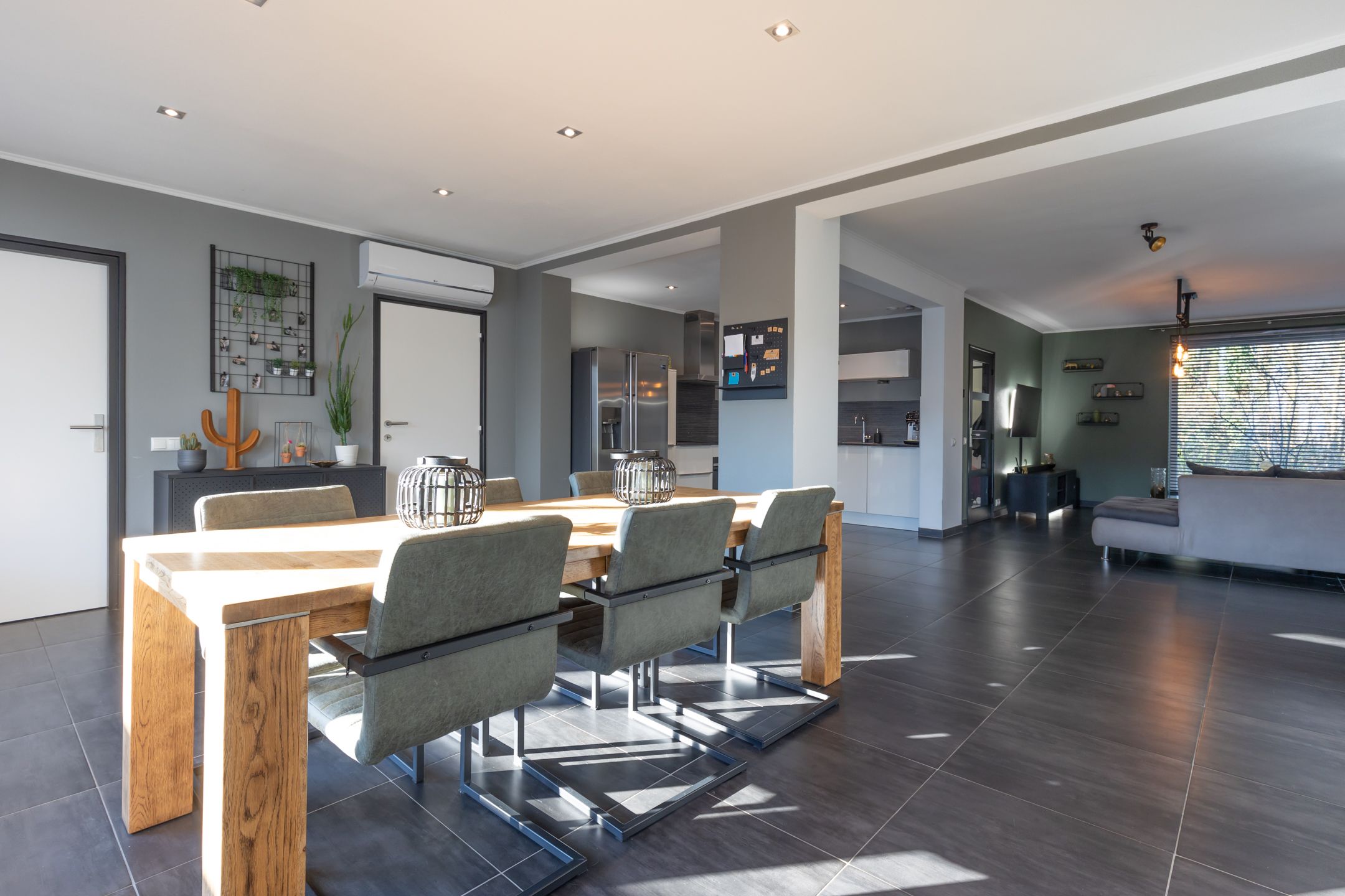 Foto 12 van Maaseikerweg 20