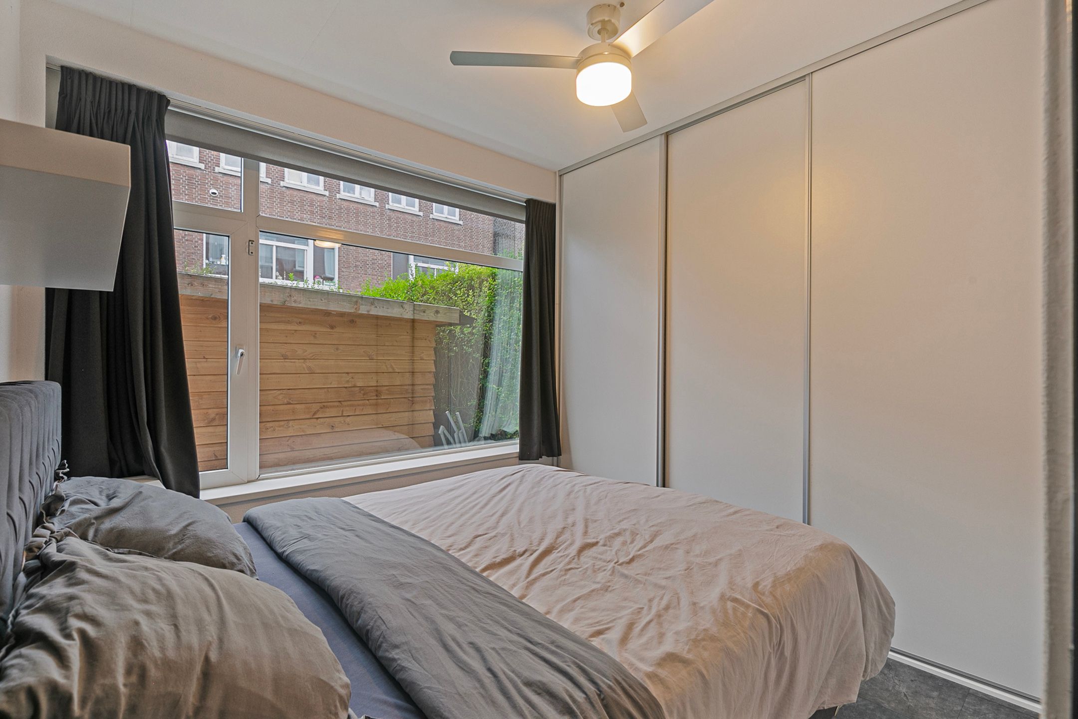 Photo 12 of Donkerslootstraat 115-B