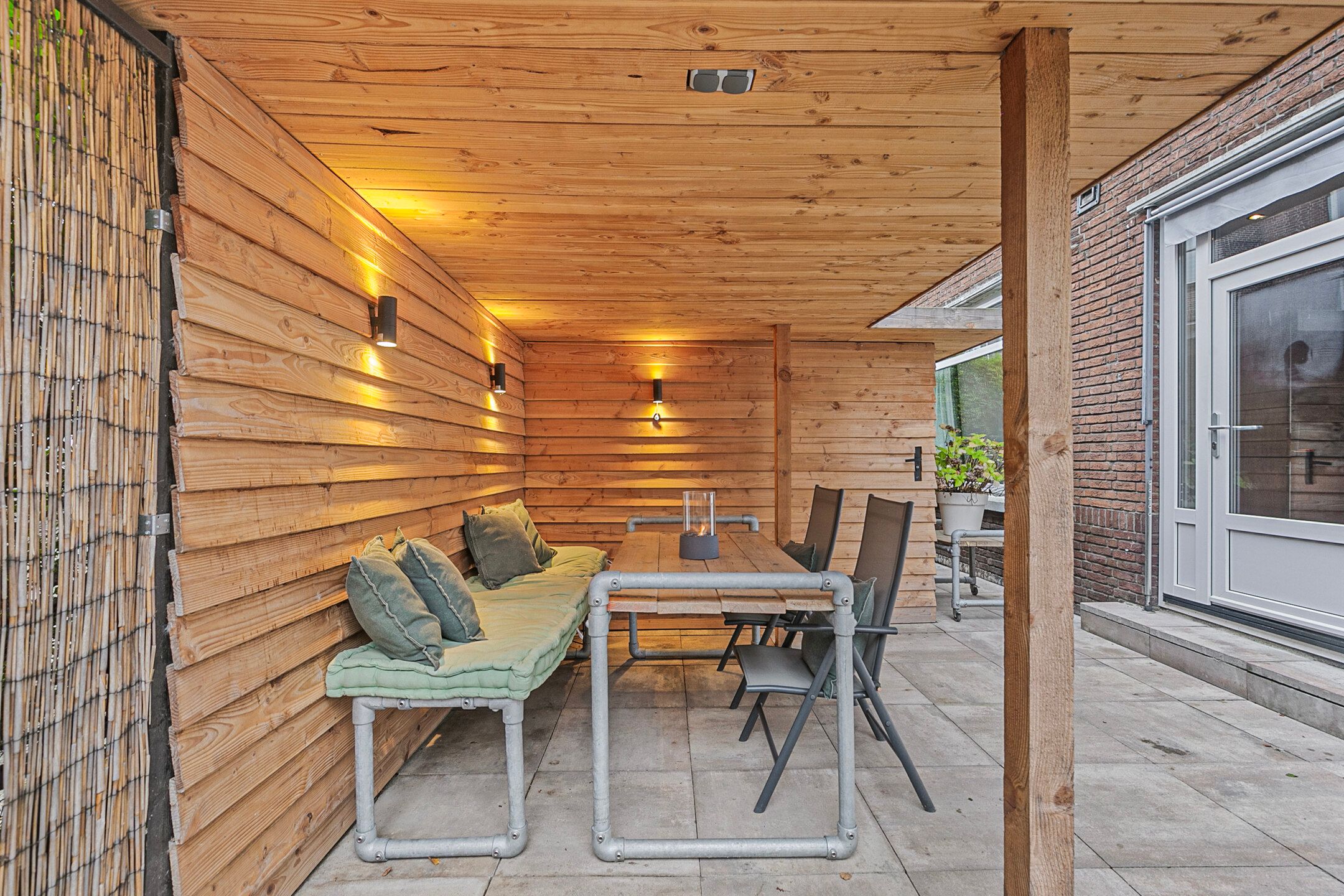 Photo 18 of Donkerslootstraat 115-B