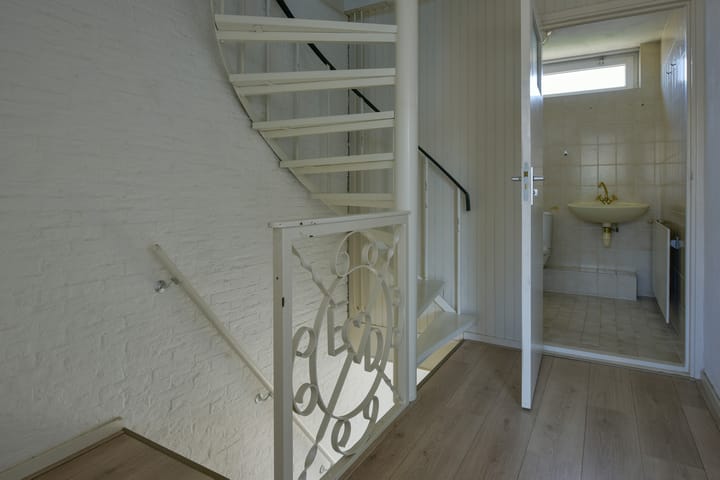 Photo 16 of Rembrandt van Rijnhof 9