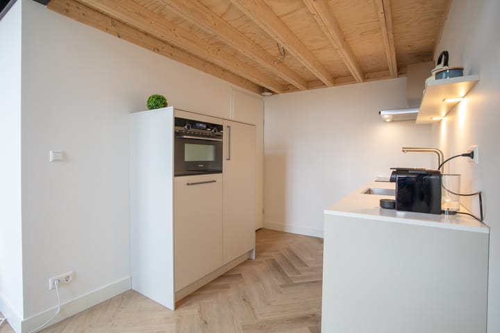 Photo 20 of Bornerbroeksestraat 21-F