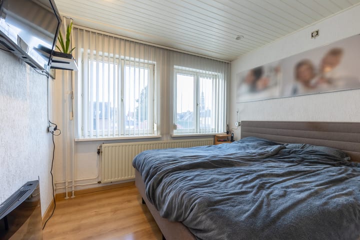 Foto 30 van Tuinstraat 11