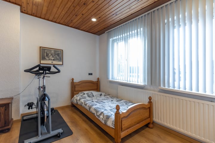 Foto 32 van Tuinstraat 11