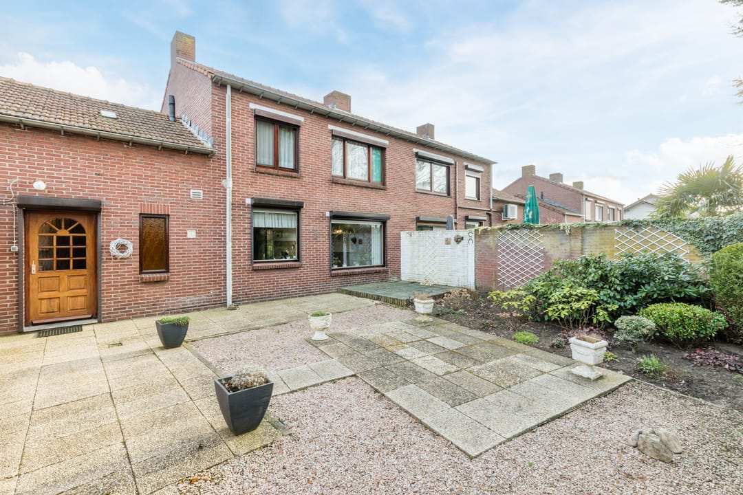 Foto 28 van Steenakkerstraat 9