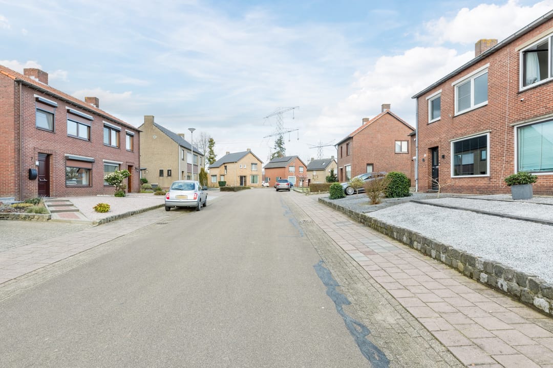 Foto 52 van Steenakkerstraat 9