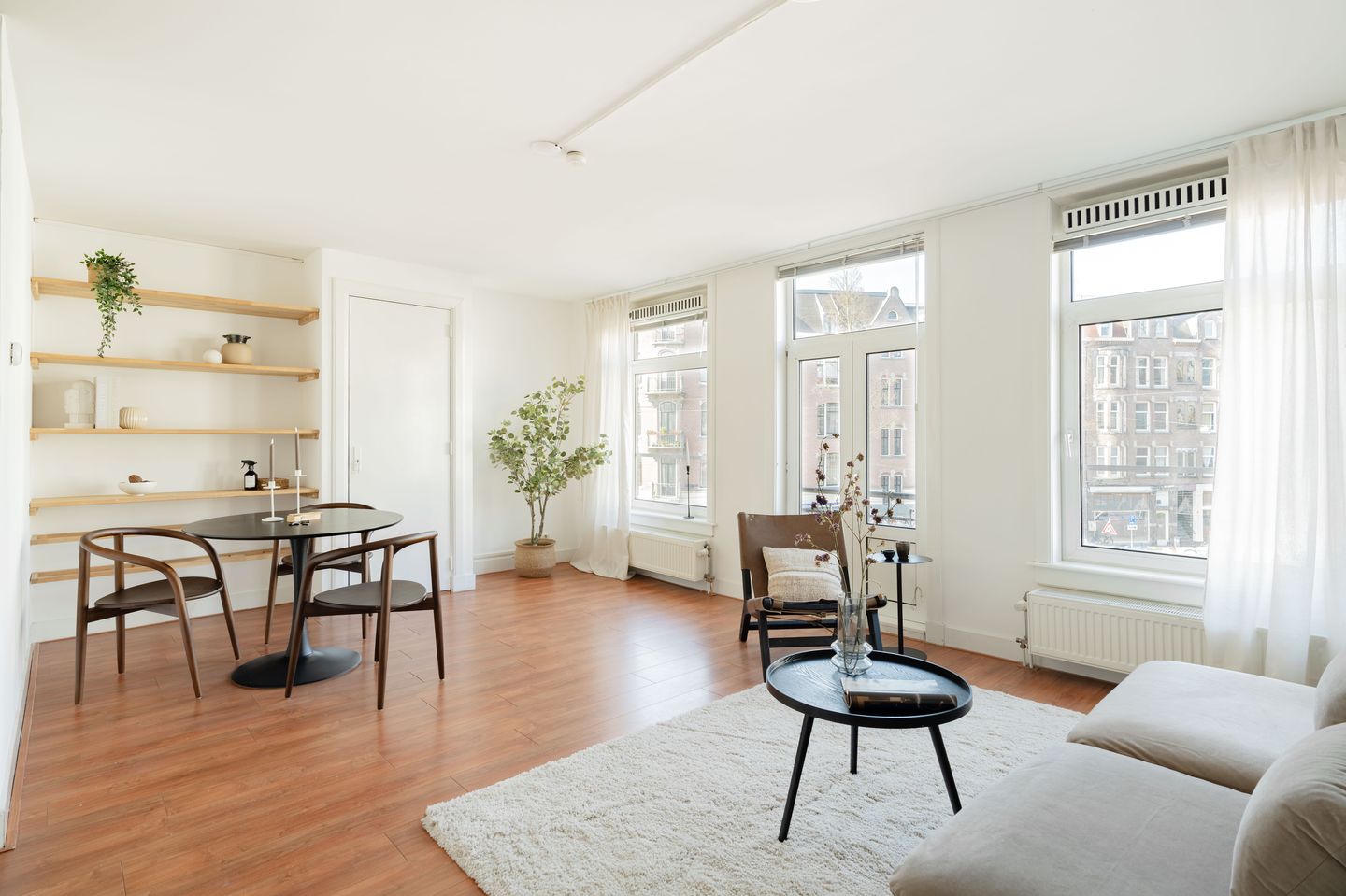 Foto 1 van De Clercqstraat 49-C