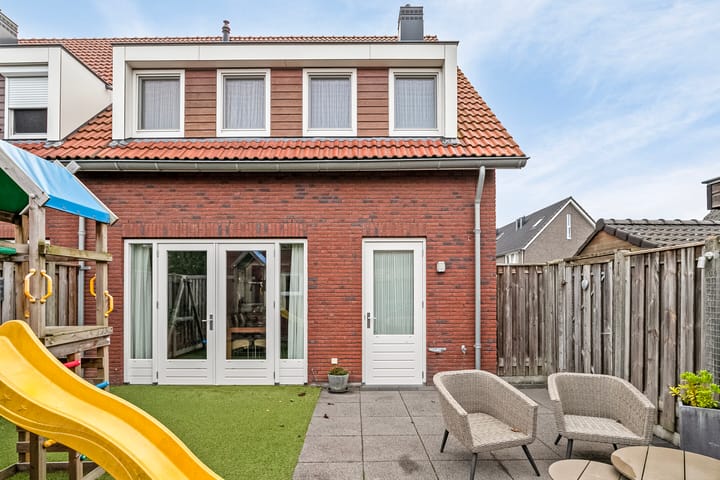 Foto 40 van Pastinaak 8