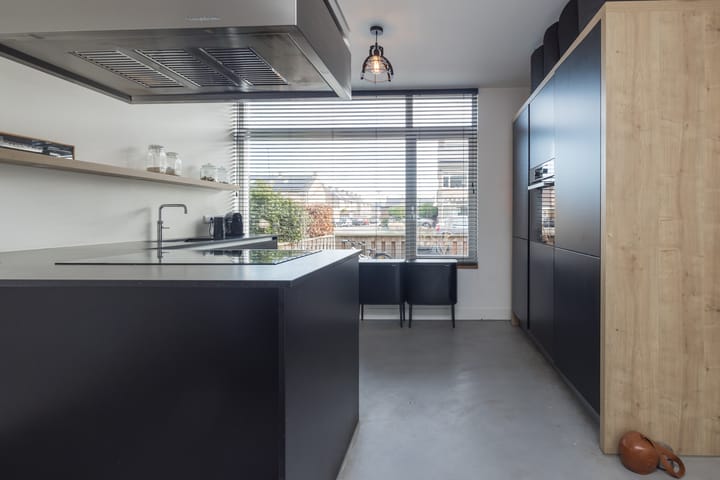 Foto 2 van Irisstraat 13