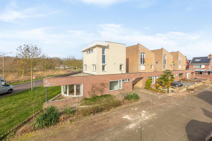 Foto 2 van Toermalijn 12